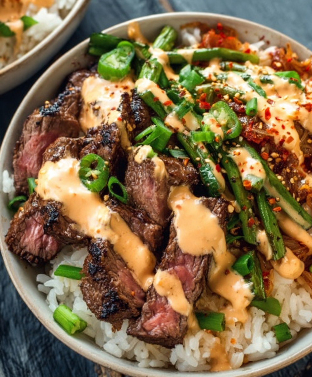 Korean BBQ Steak Rice Bowls with Spicy Cream Sauce