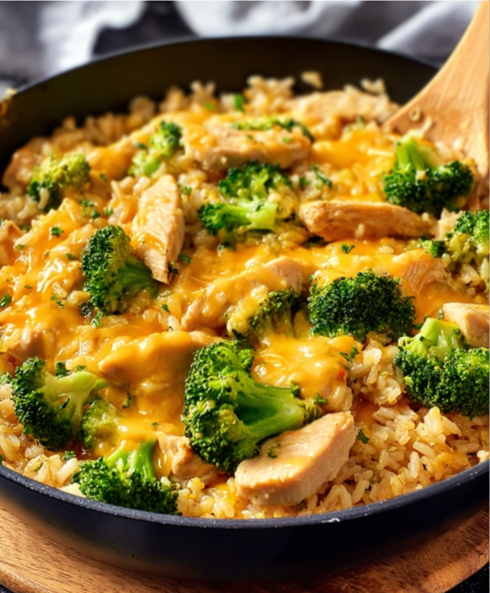 One-Pan Cheesy Chicken, Broccoli & Rice